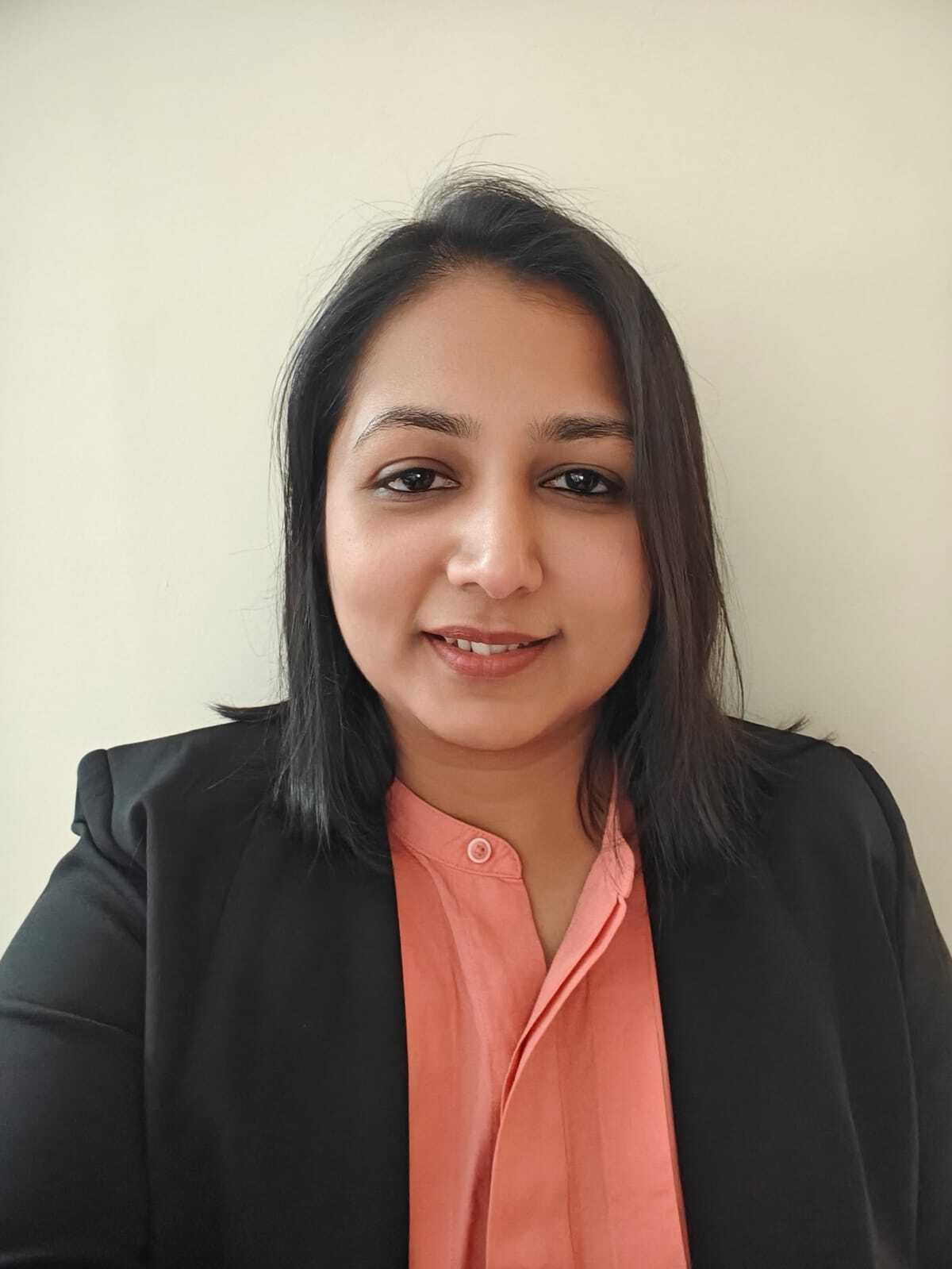 Harini Venkatesan Harini Venkatesan